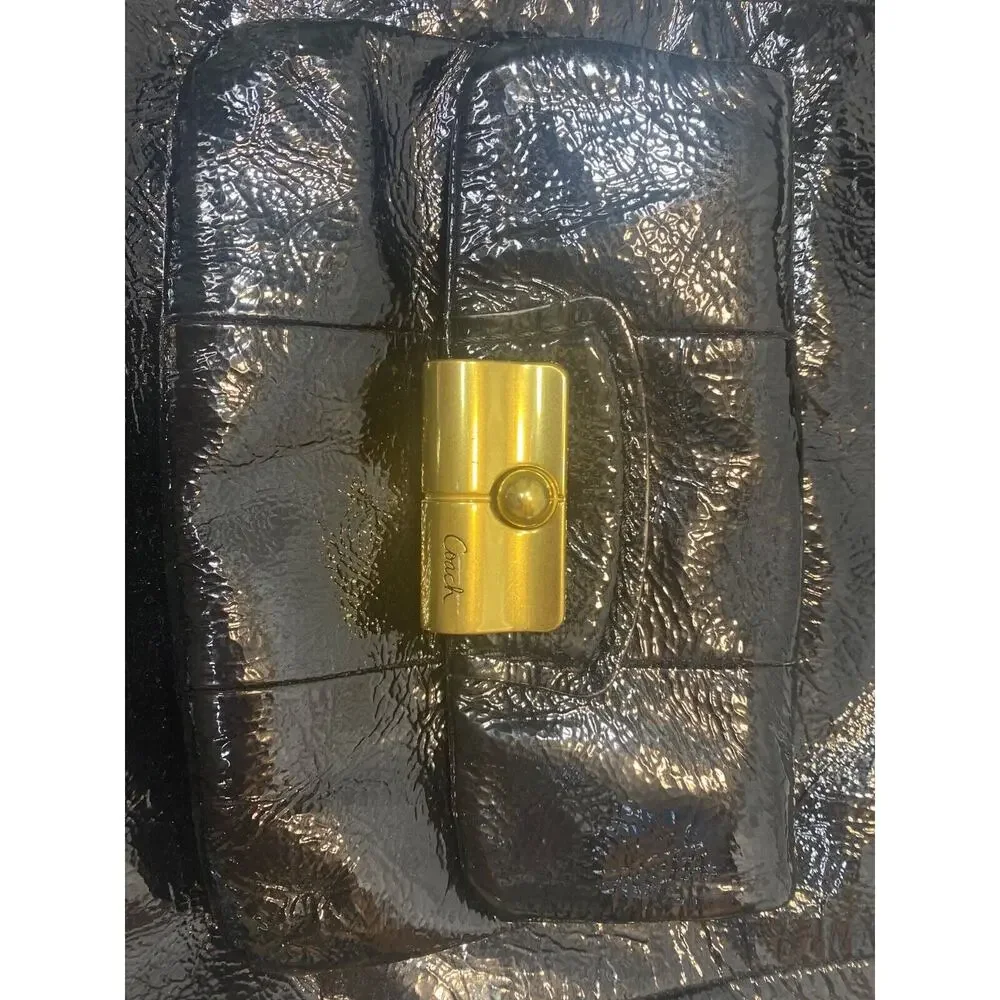 Coach Kristin Patent Leather Hobo Shoulder Bag AND Trifold wallet preowned